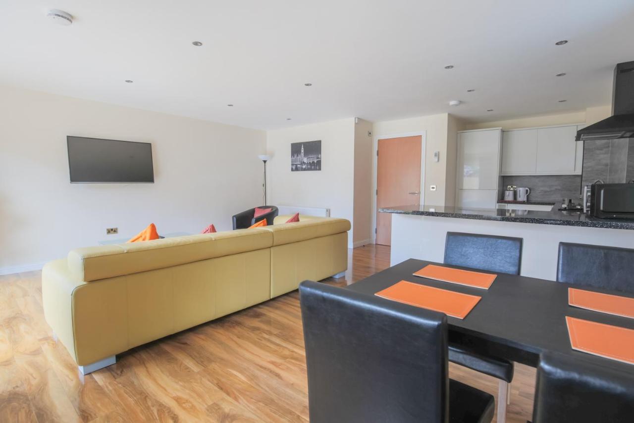 Stylish Modern Newly Built Apartment 15 Min From City Centre Edinburgh Exterior foto